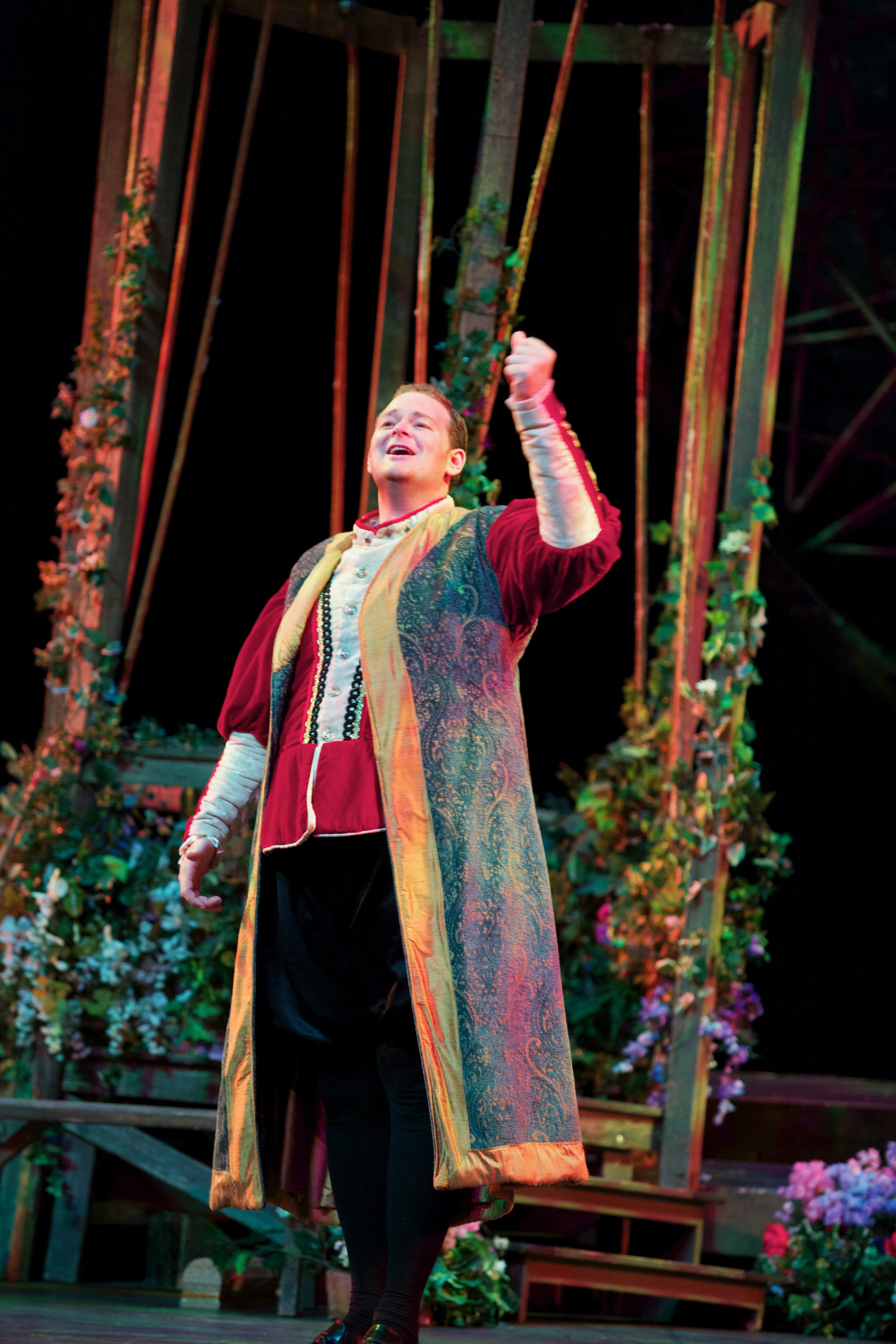 Andrew Lunsford as Faust